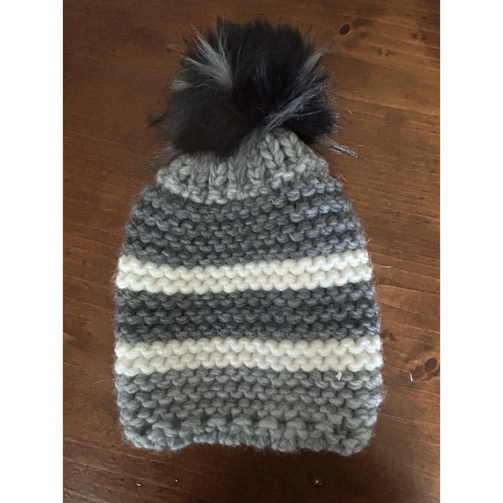Nardi Tagliaferri Wool Blend Pompom Hat NWT Gray Striped Italy